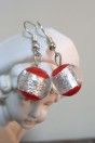 Boucles d'oreilles rouges et feuille d'argent