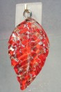 Pendentif plume rouge lamelles d'argent en verre de Murano